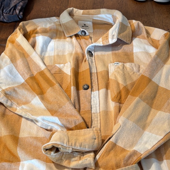 Rip Curl Tan and White Plaid Button-Up Flannel Shirt - Picture 1 of 6